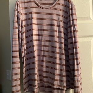 SOFT! American Eagle Long Sleeved T Shirt.